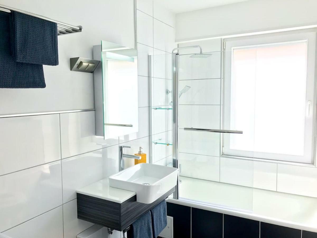 Schoene, Neue Ferienwohnung Am Rhein Und Mit Balkon Bingen am Rhein Buitenkant foto